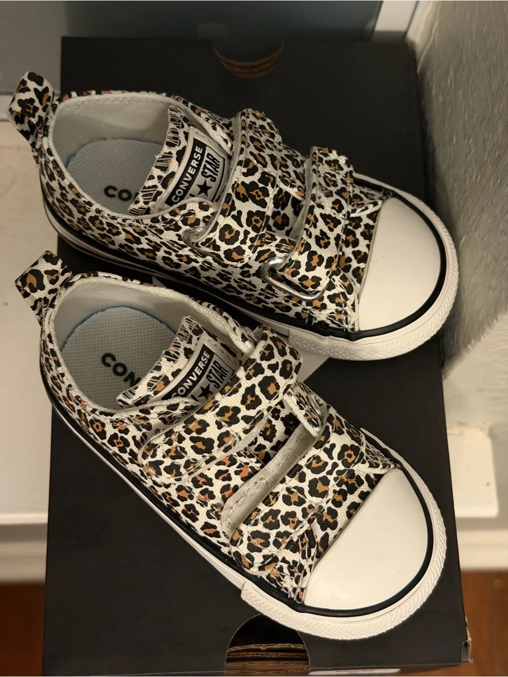 Converse Kids Leopard Print Low Top Sneakers - White, Tan, Black